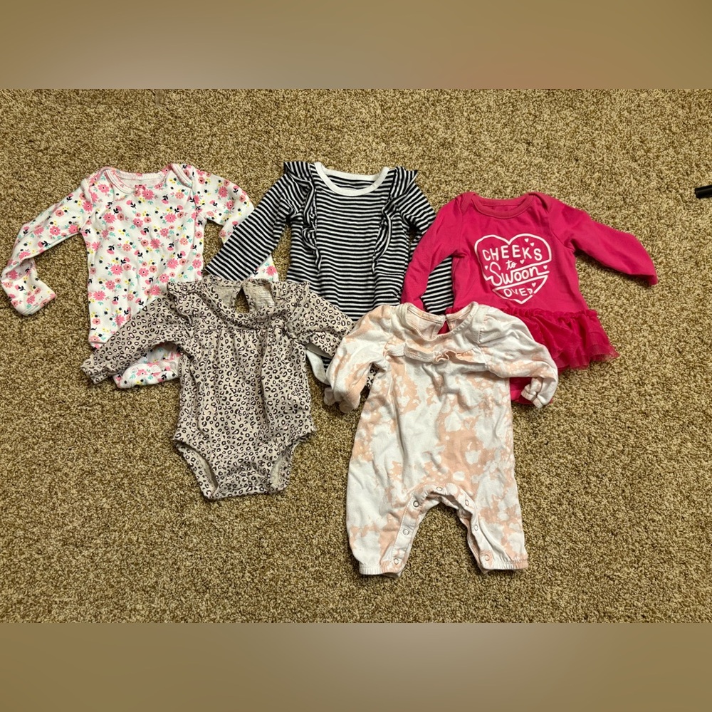 Bundle of 5 Baby Girl Long Sleeve Outfits 👶💗🌼 | Size NB–0M